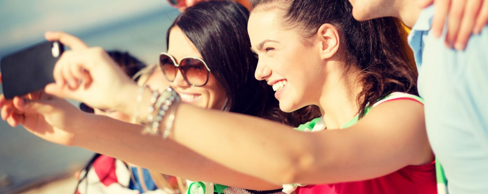 Legjobb pillanatainkat &ouml;r&ouml;k&iacute;ti meg a Google Clips