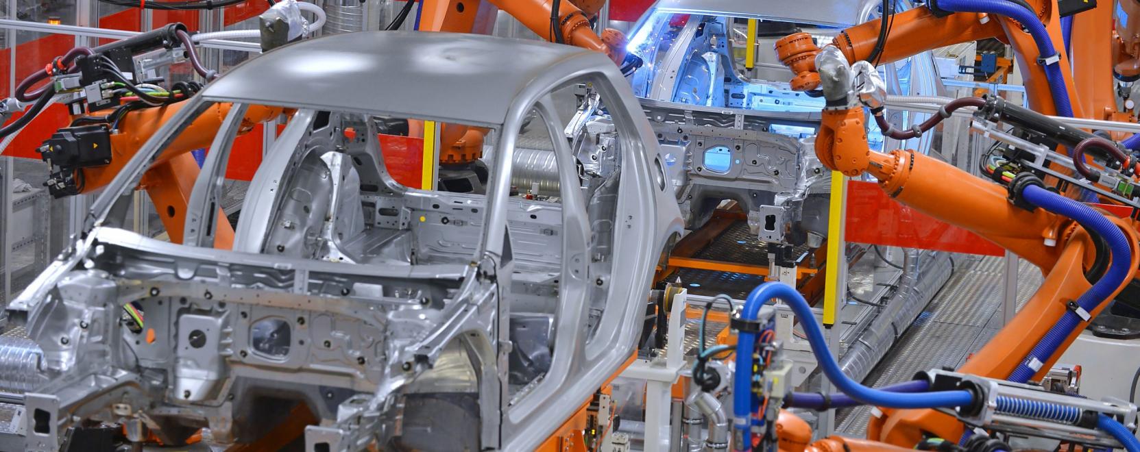 Okosgy&aacute;r lesz Esztergomban &ndash; &Iacute;gy fejleszt a Suzuki