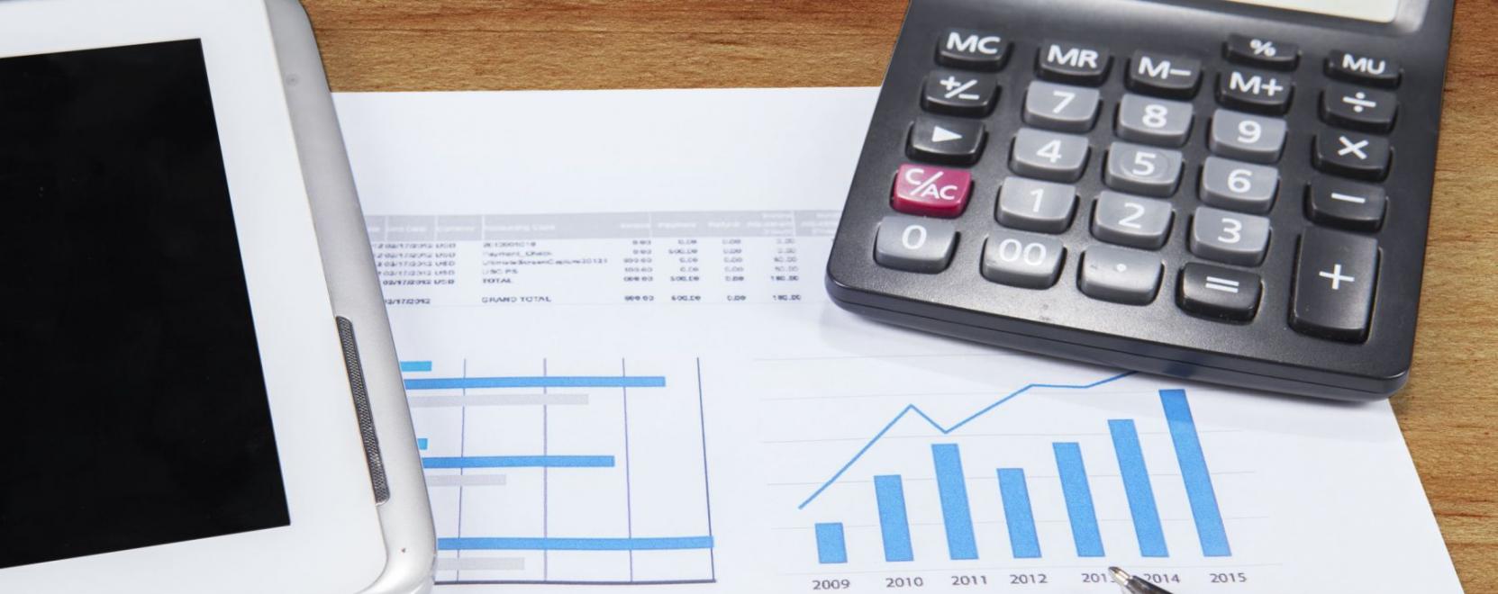 A biztos&iacute;t&oacute;k elsők k&ouml;z&ouml;tt vezetik be a mesters&eacute;ges intelligenci&aacute;t