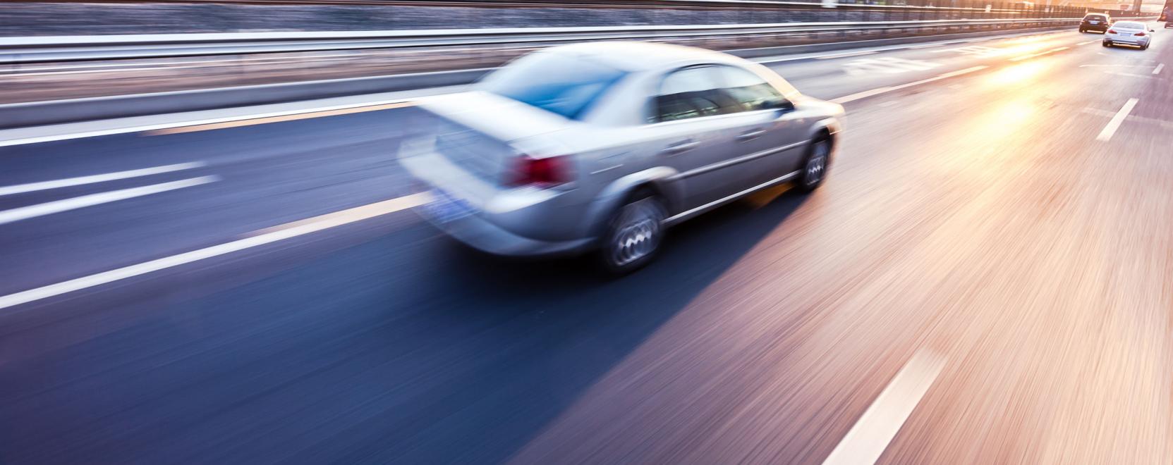 Biztons&aacute;g a j&ouml;vő aut&oacute;j&aacute;ban