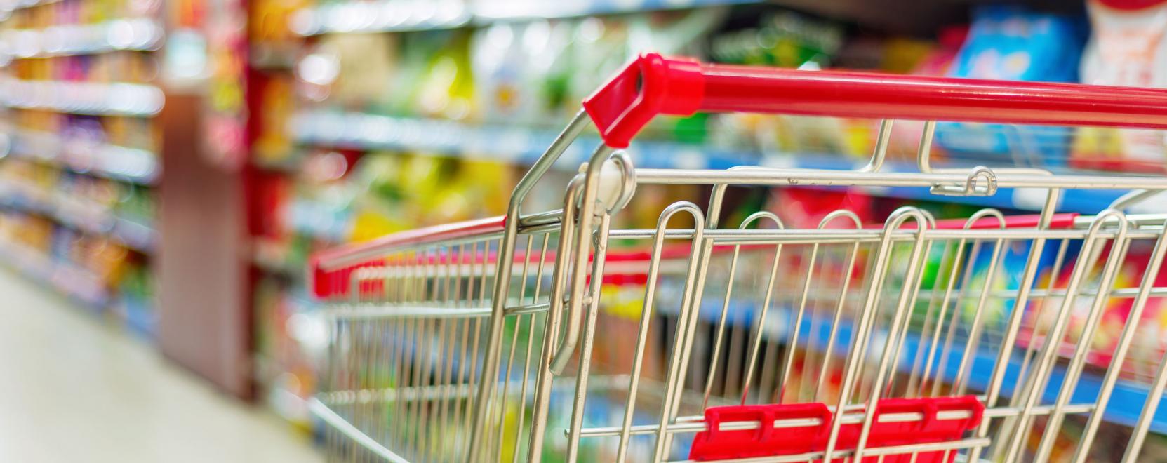 Dr&oacute;nokat &eacute;s intelligens bev&aacute;s&aacute;rl&oacute;kocsikat vetne be a Walmart 