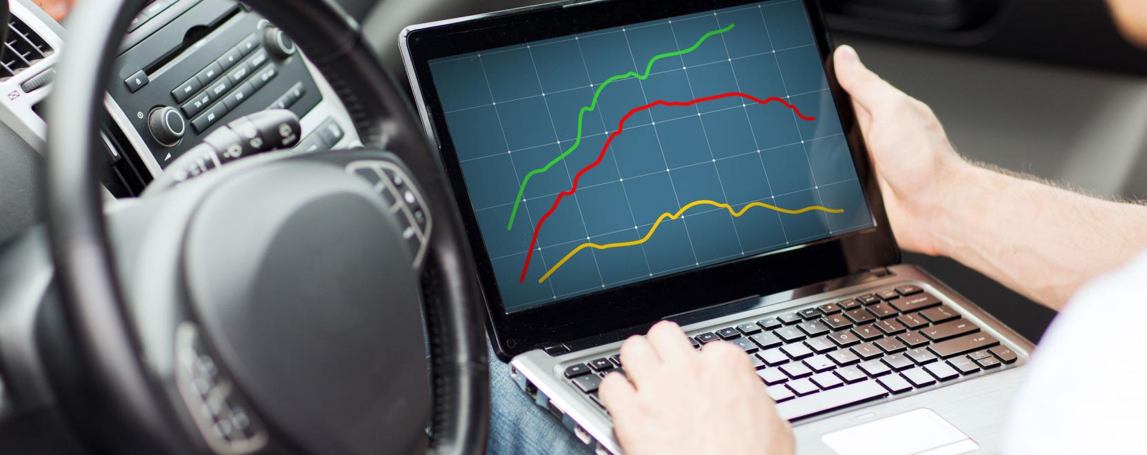 Kiberkock&aacute;zatok az egyre okosabb aut&oacute;kn&aacute;l