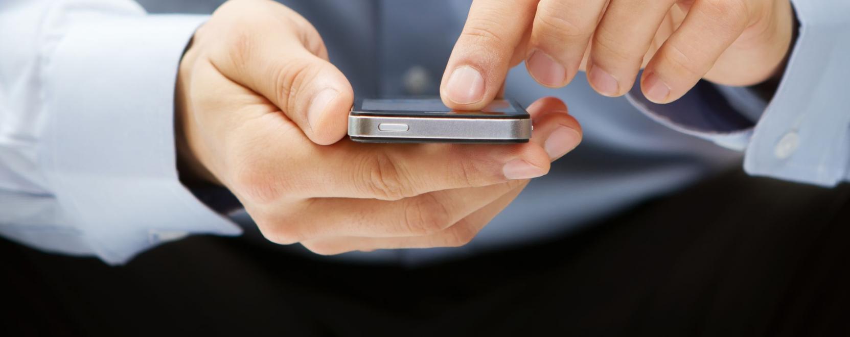 Erős negyed&eacute;v van az Apple m&ouml;g&ouml;tt