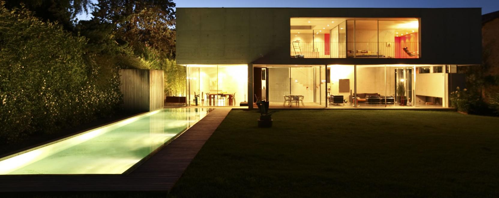 Kiakn&aacute;zatlan lehetős&eacute;gek a vil&aacute;g&iacute;t&aacute;stechnikai IoT ter&uuml;let&eacute;n