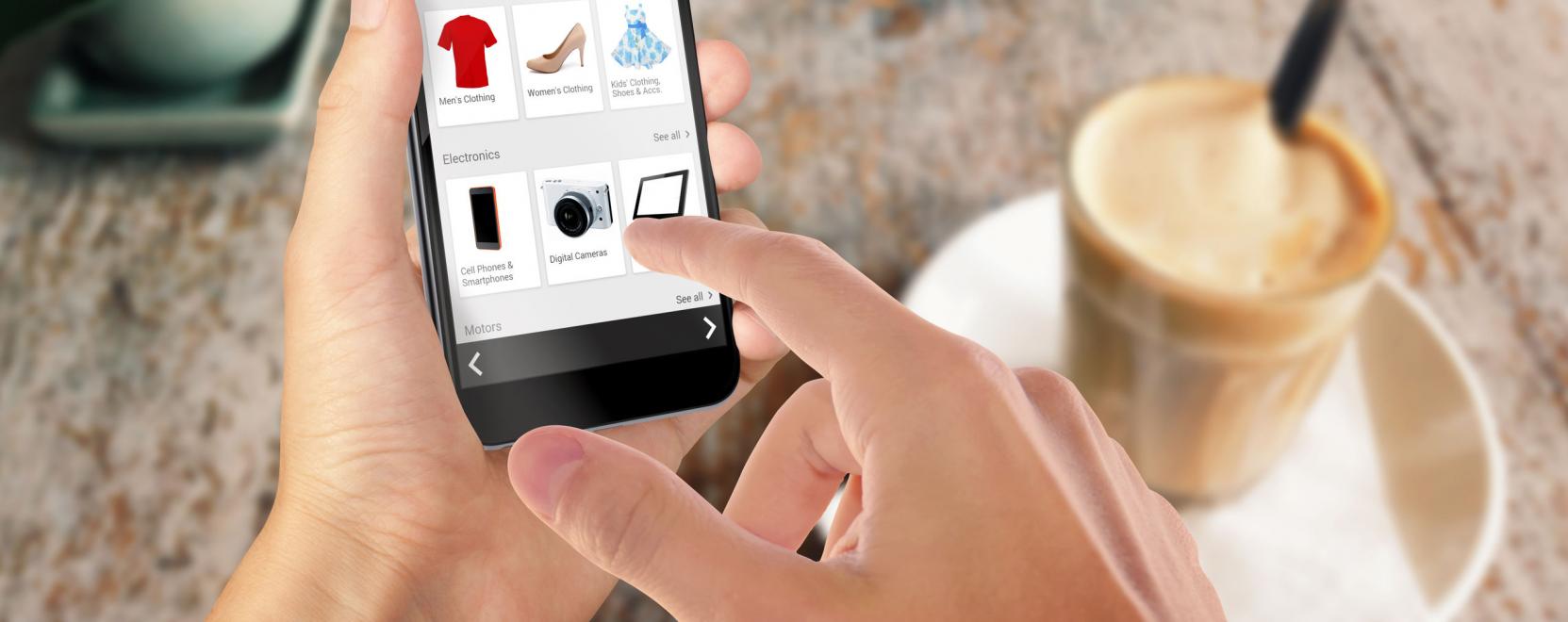 M&eacute;g t&ouml;bb mindent tudhat meg r&oacute;lunk a PayPal