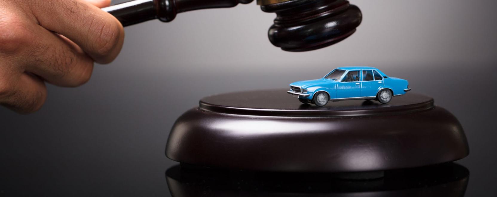 B&ouml;rt&ouml;nb&uuml;ntet&eacute;st kock&aacute;ztatnak az &ouml;nvezető aut&oacute;k gy&aacute;rt&oacute;i?