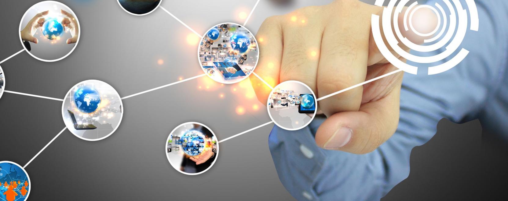 Innov&aacute;ci&oacute;k az akad&aacute;lymentes netez&eacute;stől a műholdakig