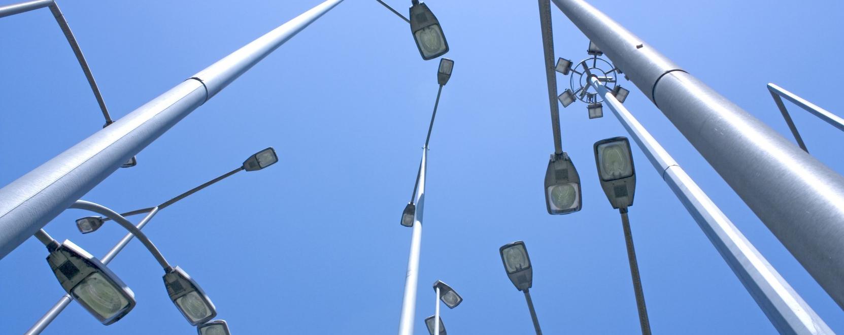 Mit tudnak az intelligens lámpaoszlopok?