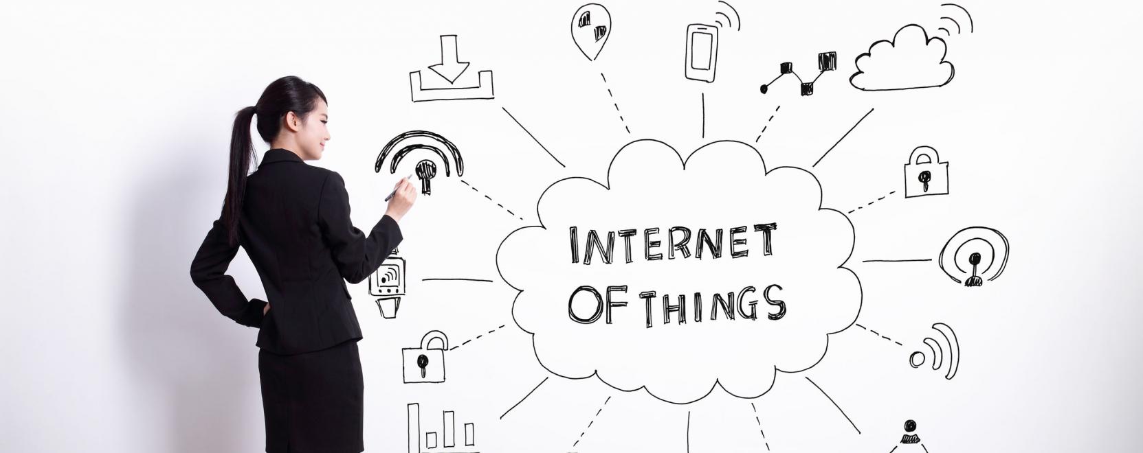 Szokatlan fejleszt&eacute;sekből sincs hi&aacute;ny az okoseszk&ouml;z&ouml;k piac&aacute;n