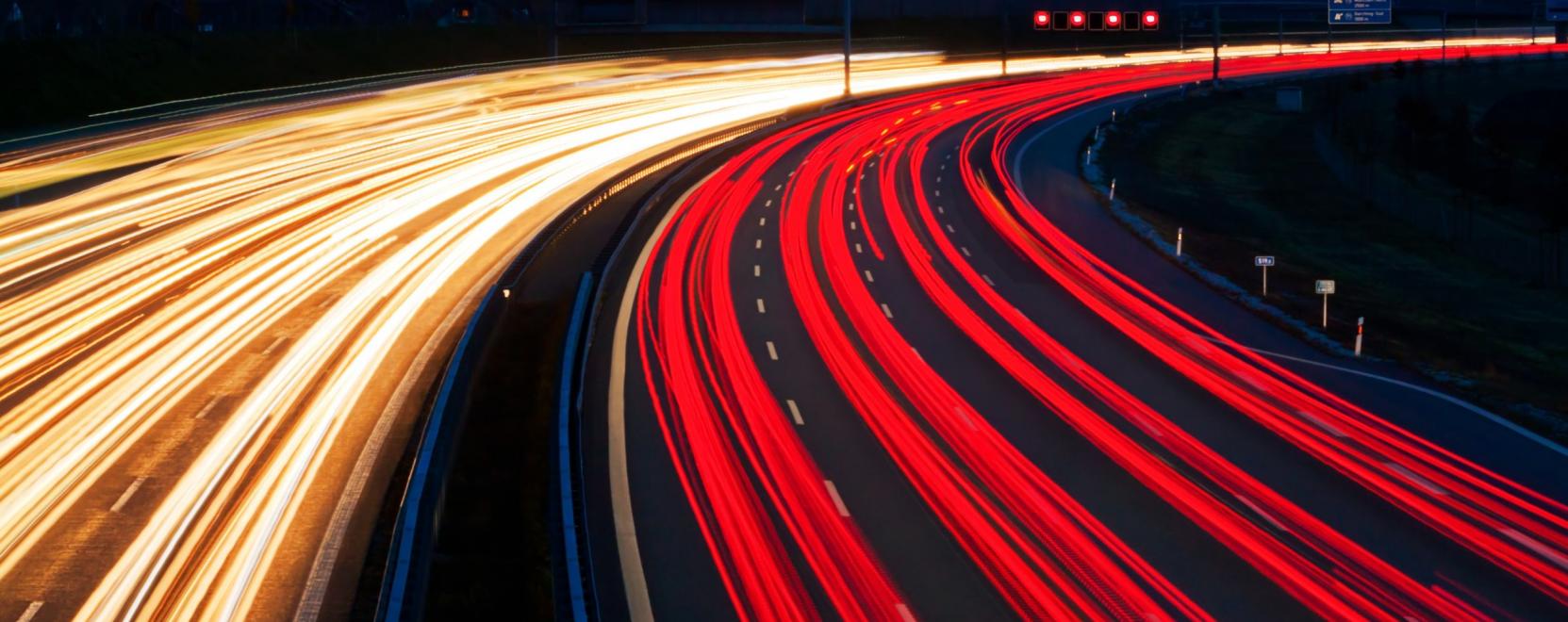 Okosvil&aacute;g&iacute;t&aacute;s: kreat&iacute;v megold&aacute;sok a fiatal fejlesztőktől