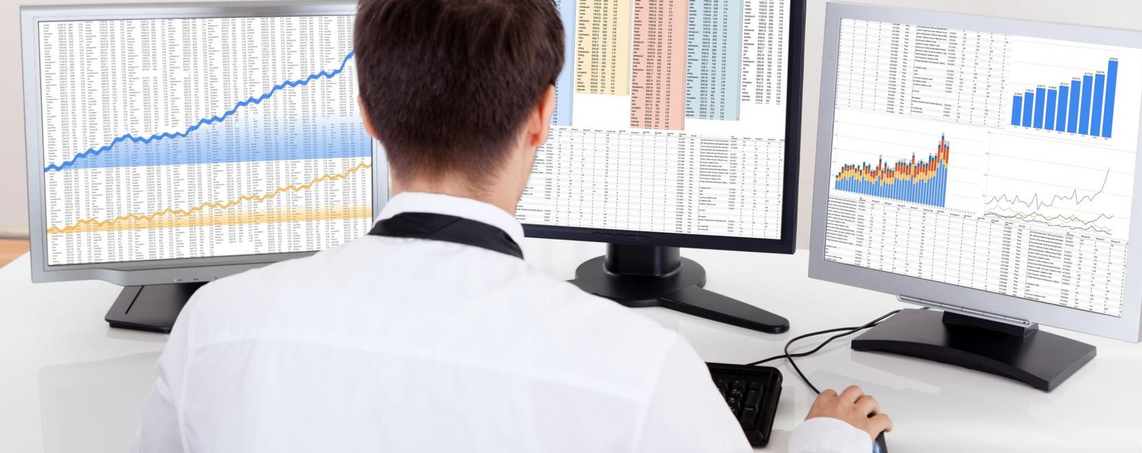 Adatkutat&oacute; kerestetik! R&aacute; kell kapcsolniuk a c&eacute;geknek