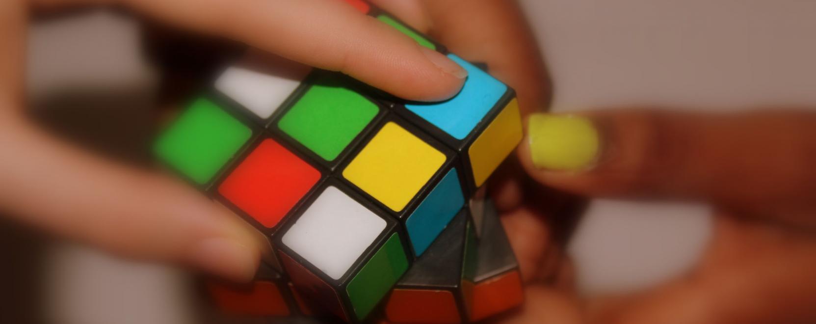 &Iacute;me, a Rubik-kocka okos v&aacute;ltozata