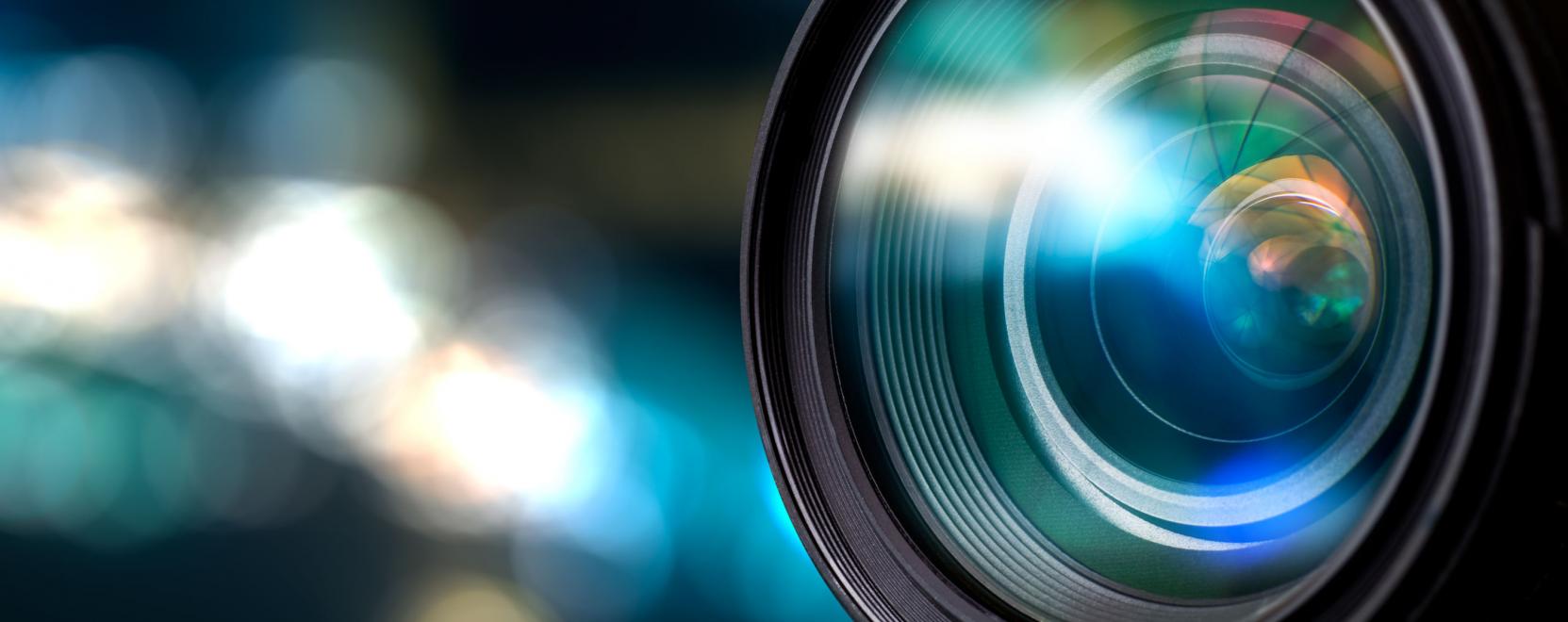A vloggerek &aacute;lma az Obsbot Tail kamera