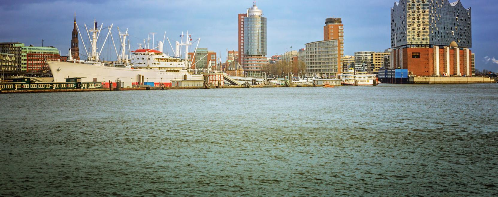 Fenntarthat&oacute;s&aacute;g: okosv&aacute;rosok a tiszt&aacute;bb levegő&eacute;rt