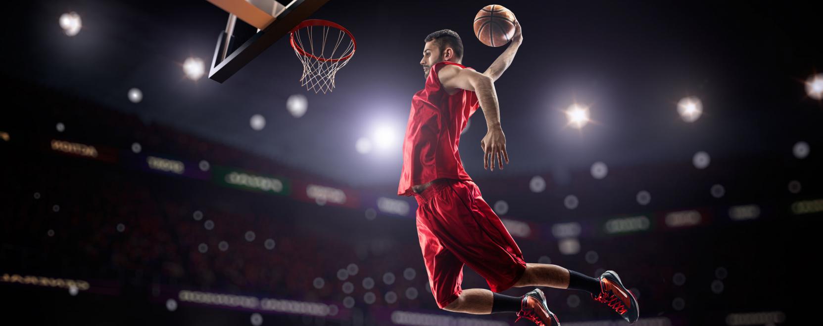 Nagy dob&aacute;s lehet a viselhető technol&oacute;gia a kos&aacute;rlabd&aacute;ban