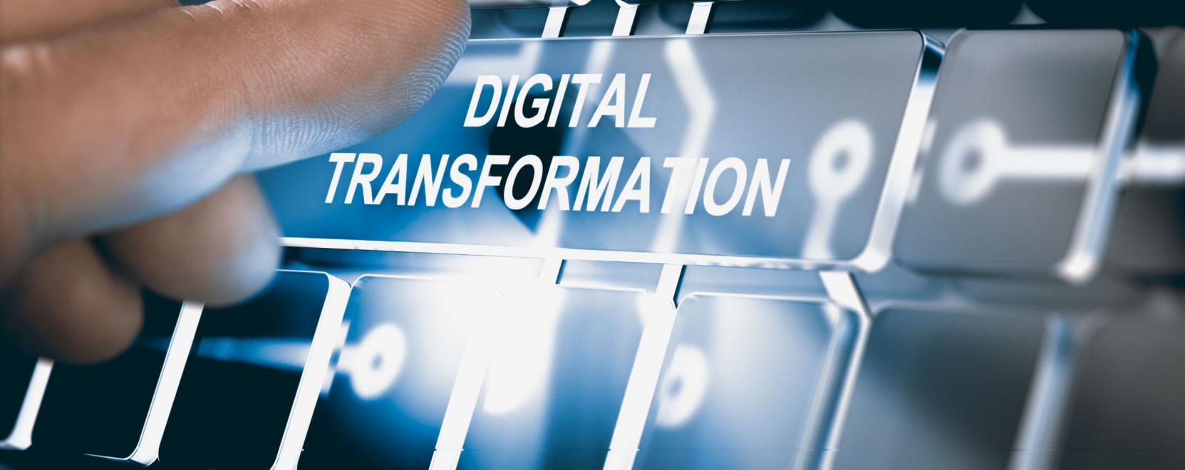 Digit&aacute;lis lemarad&aacute;sban vannak az &uuml;zleti vezetők