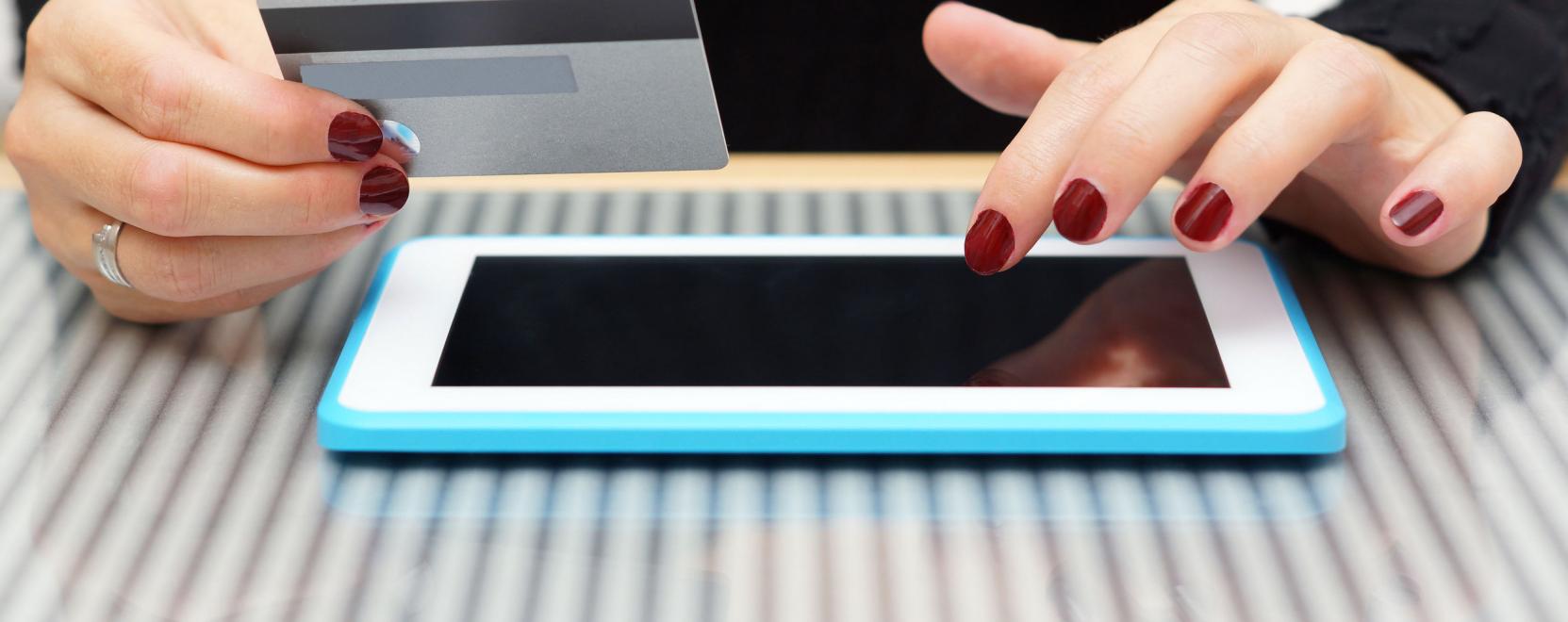 A magyar netezők fele m&aacute;r online v&aacute;s&aacute;rol pr&eacute;mium term&eacute;ket