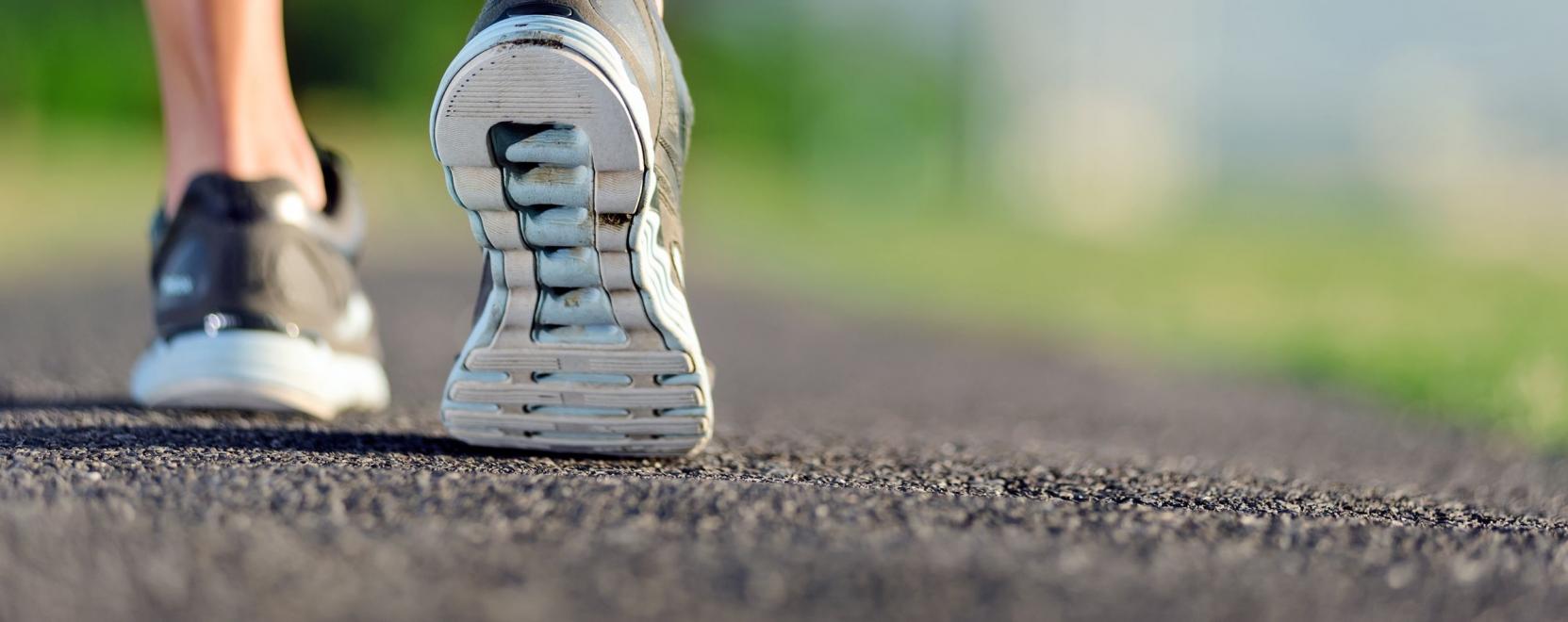 Ezekkel a k&uuml;ty&uuml;kkel nem sz&eacute;gyen a fut&aacute;s