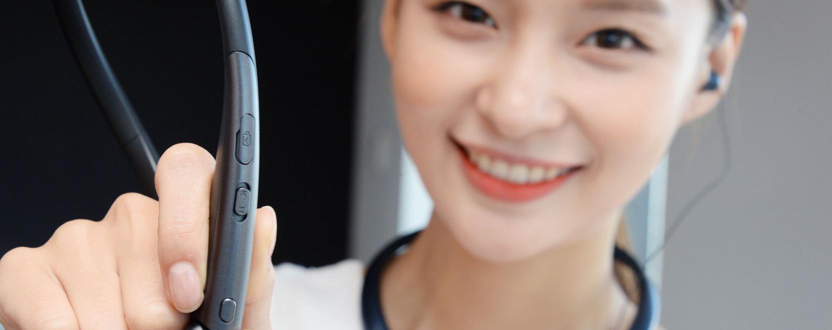 Gyors seg&iacute;ts&eacute;g: tolm&aacute;csg&eacute;pek a viselhető eszk&ouml;z&ouml;k piac&aacute;n