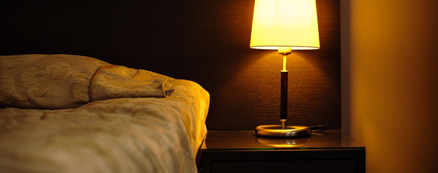 V&aacute;ratlanul j&oacute;val t&ouml;bbe ker&uuml;l a Glow okosl&aacute;mpa