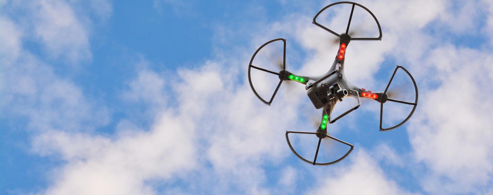 C&eacute;lkeresztben a dr&oacute;nok