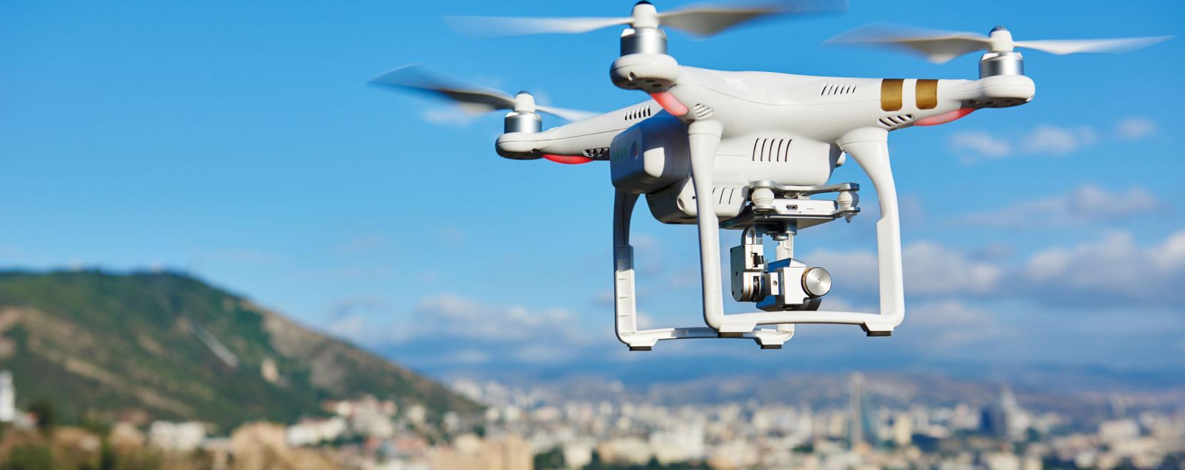 Uni&oacute;s d&ouml;nt&eacute;s: rendsz&aacute;mot kapnak a dr&oacute;nok