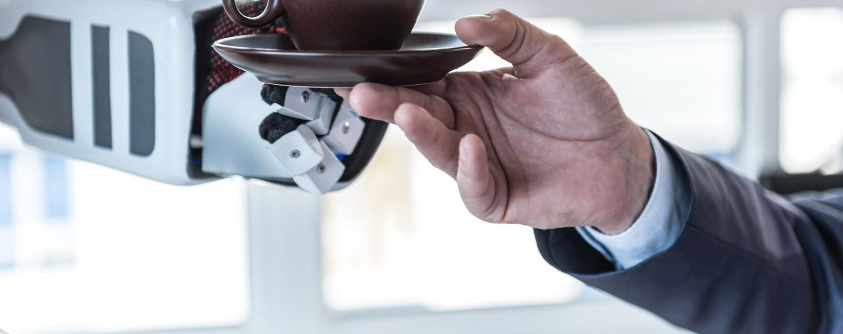 Elege van a robotol&aacute;sb&oacute;l? A java m&eacute;g most kezdődik