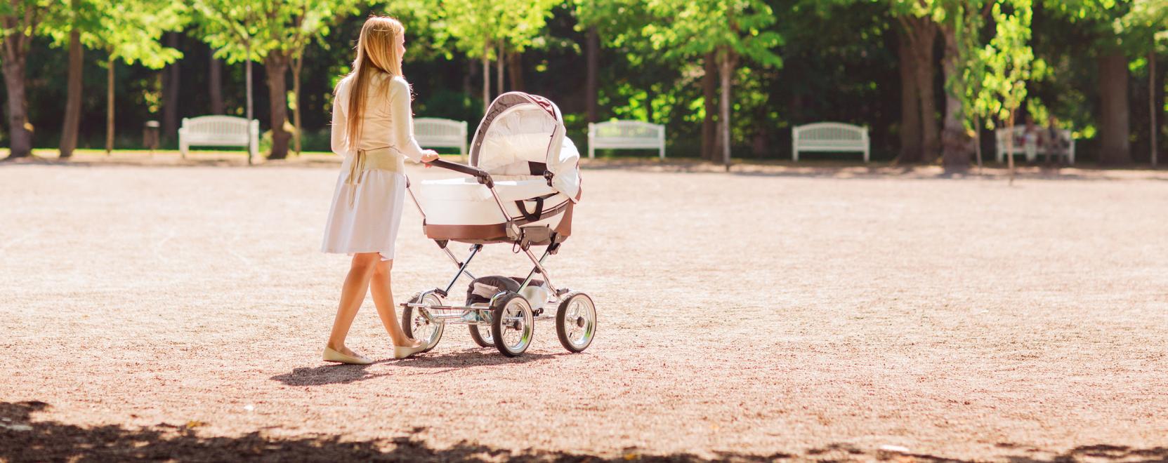 M&aacute;r a babakocsi is lehet okos