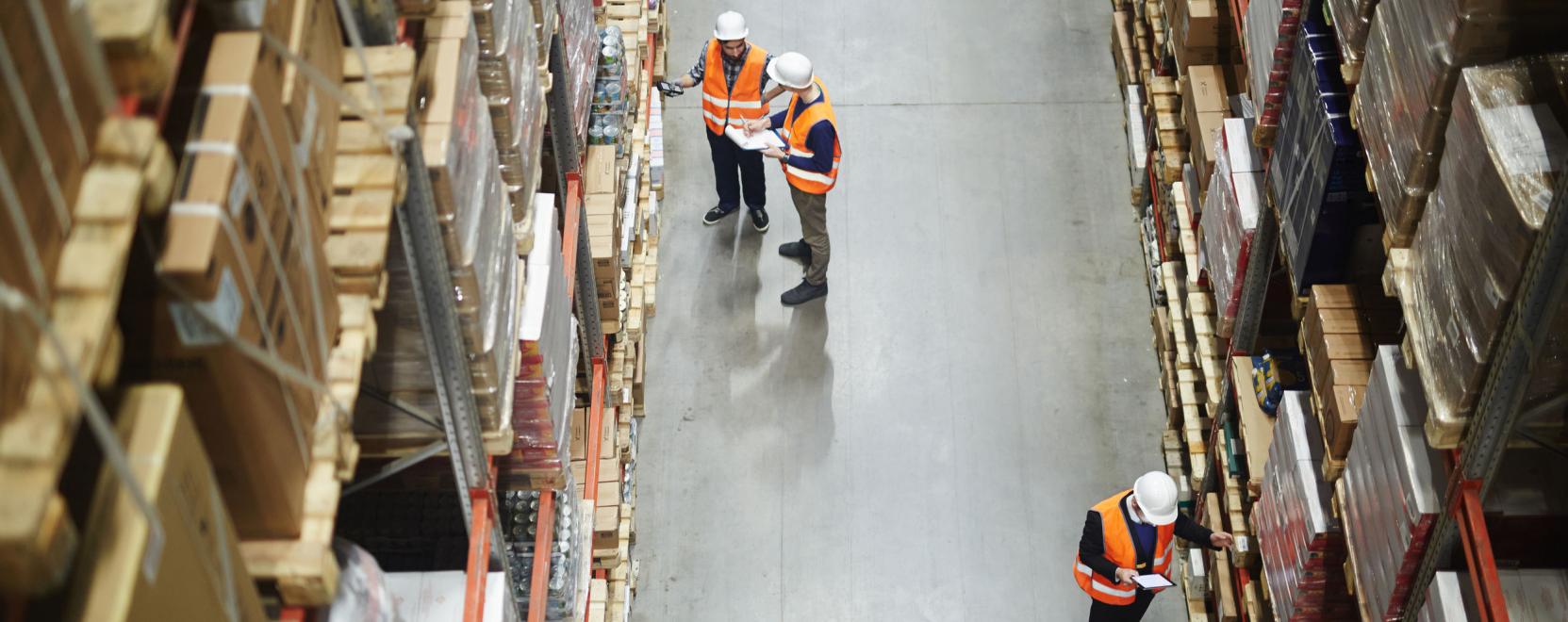 Okosszem&uuml;veg teszi hat&eacute;konyabb&aacute; a logisztikai munk&aacute;t