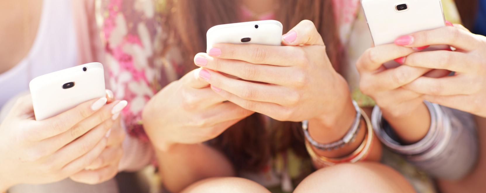 Rekordot d&ouml;nt&ouml;tt az adatfogyaszt&aacute;s a Vodafone-n&aacute;l