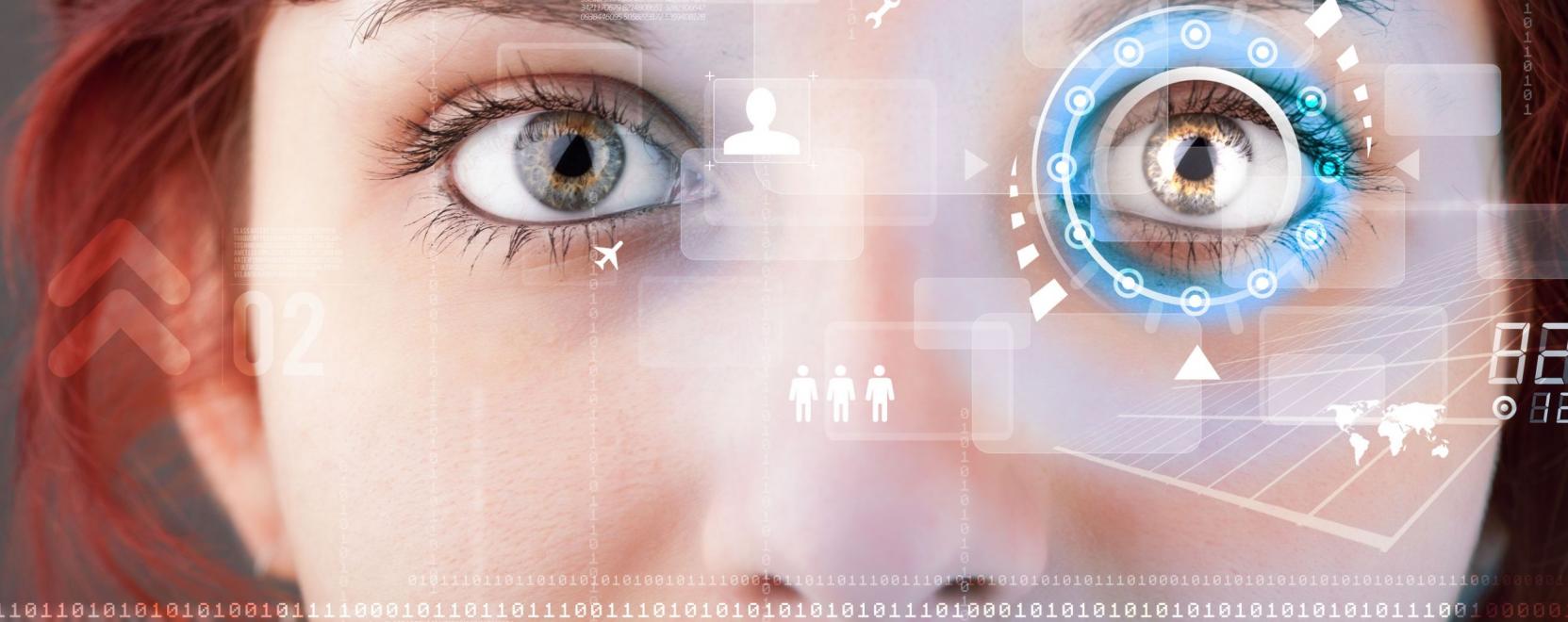 Szuperl&aacute;t&aacute;st &iacute;g&eacute;r a j&ouml;vő kontaktlencs&eacute;je