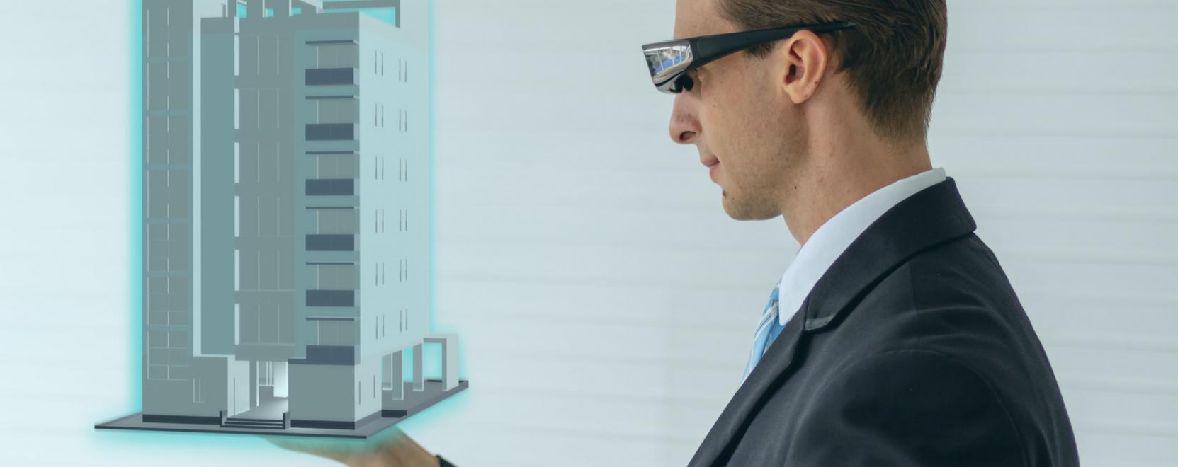 Mindenki sz&aacute;m&aacute;ra hozz&aacute;f&eacute;rhető a Google Glass 2