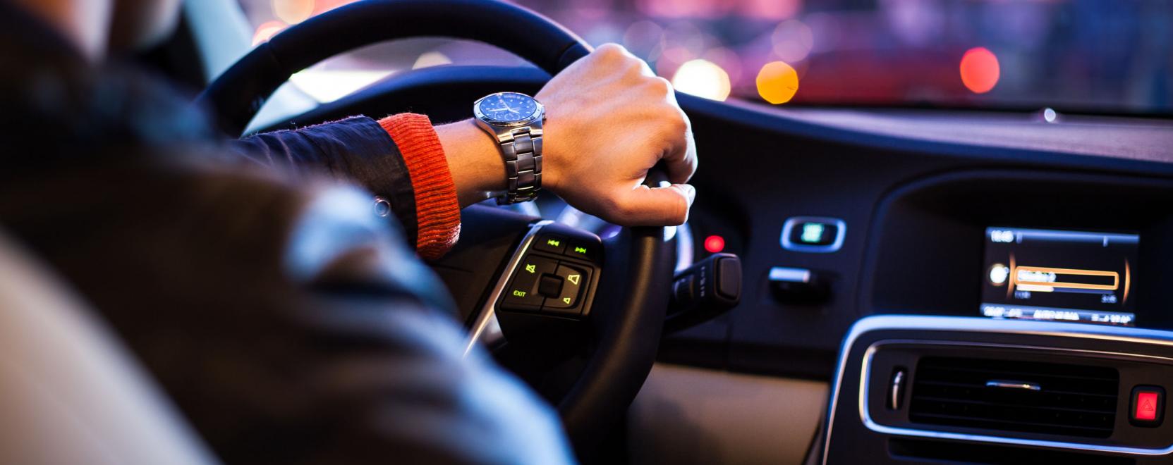 El&aacute;lmosodott a vol&aacute;n m&ouml;g&ouml;tt? &Iacute;gy seg&iacute;t az okosaut&oacute;!