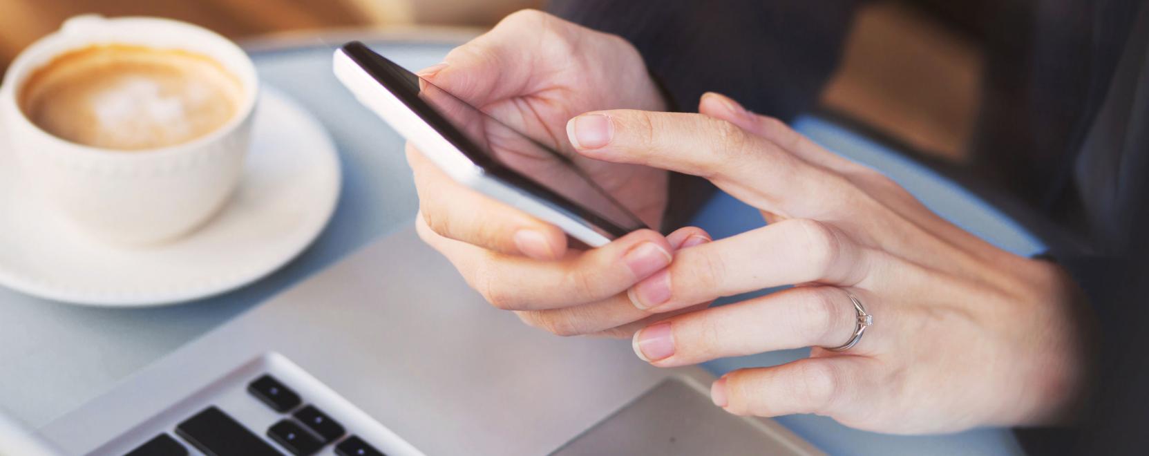 Koronav&iacute;rus: 15 GB ingyenes internetet biztos&iacute;t a Vodafone