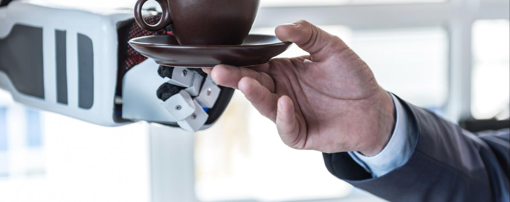 Robotok l&aacute;togatj&aacute;k az idősotthonokat Belgiumban