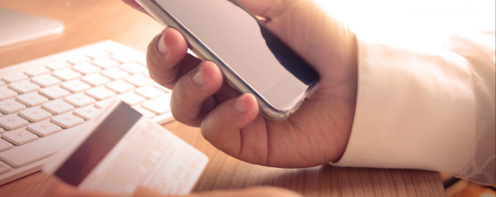 Felhőből &eacute;rkeznek a digit&aacute;lis hitelek