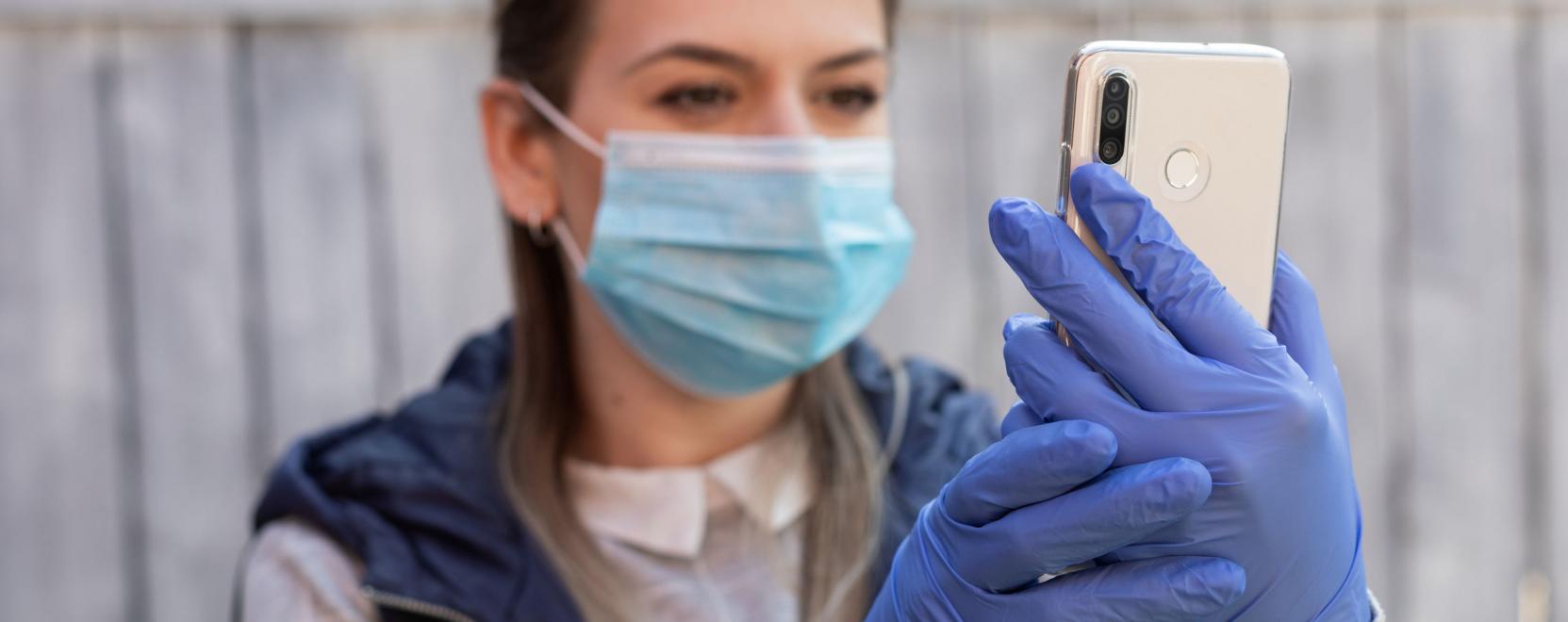 Arcfelismer&eacute;s maszkban? Ezt l&eacute;pte az Apple