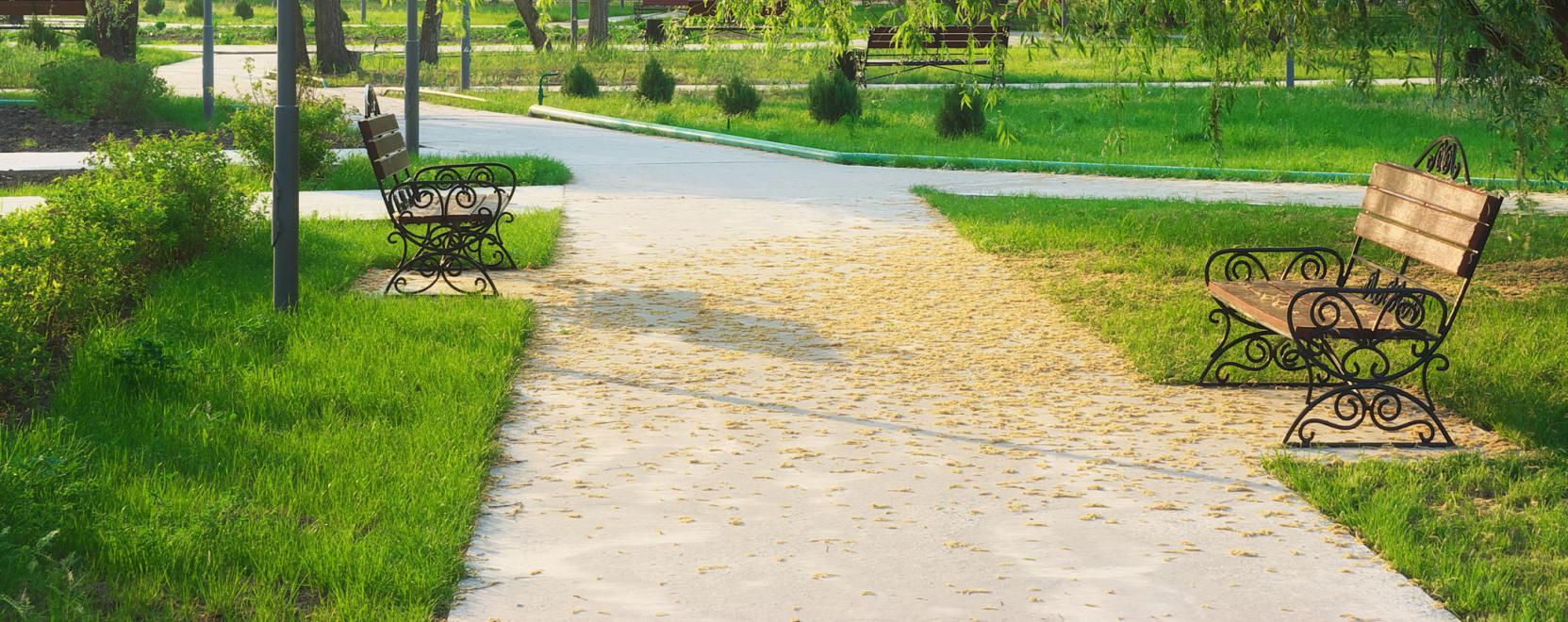 Van, ahol m&aacute;r robotkutya figyelmeztet a t&aacute;vols&aacute;gtart&aacute;sra