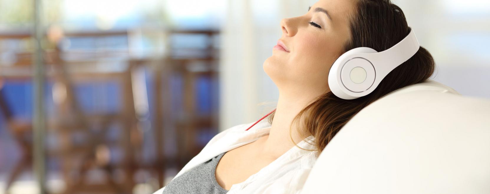 A j&aacute;rv&aacute;ny idej&eacute;n is taroltak a vezet&eacute;k n&eacute;lk&uuml;li f&uuml;lhallgat&oacute;k