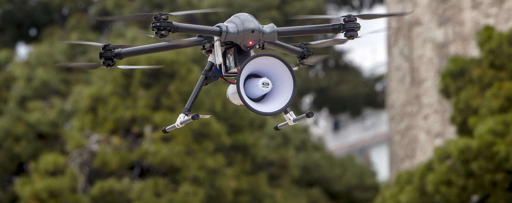 Egyre t&ouml;bb j&aacute;rv&aacute;nyv&eacute;delmi feladatra haszn&aacute;lhat&oacute;k a dr&oacute;nok