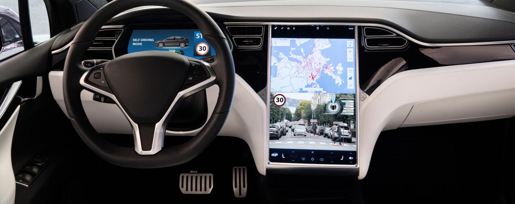 Elon Musk szerint m&aacute;r majdnem k&eacute;sz az &ouml;nvezető Tesla