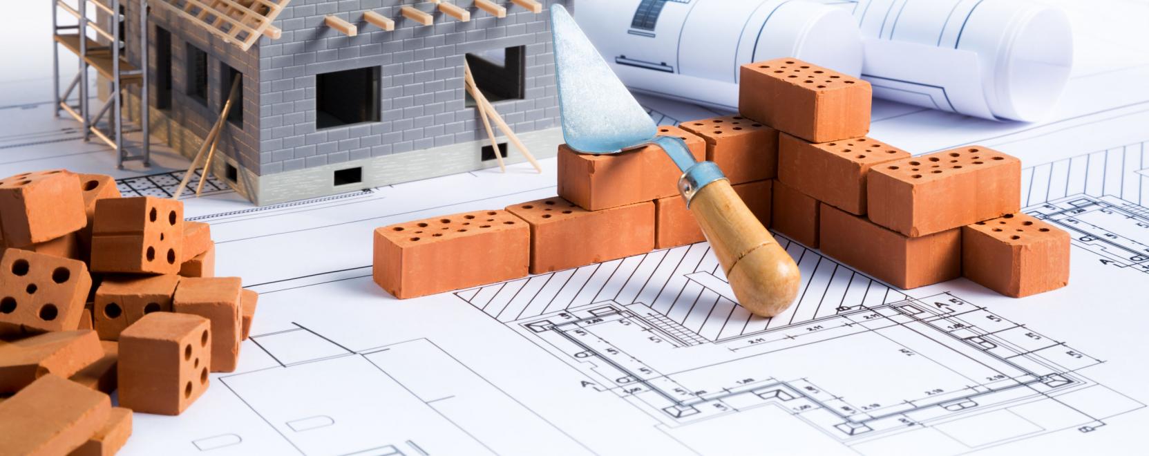 Elk&eacute;pesztő temp&oacute;ban dolgozik ez a kőművesrobot