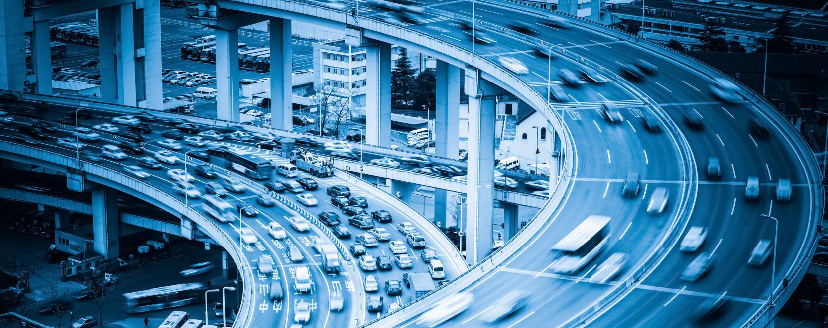 Felp&ouml;rgetn&eacute;k az &ouml;nvezető fejleszt&eacute;seket a britek