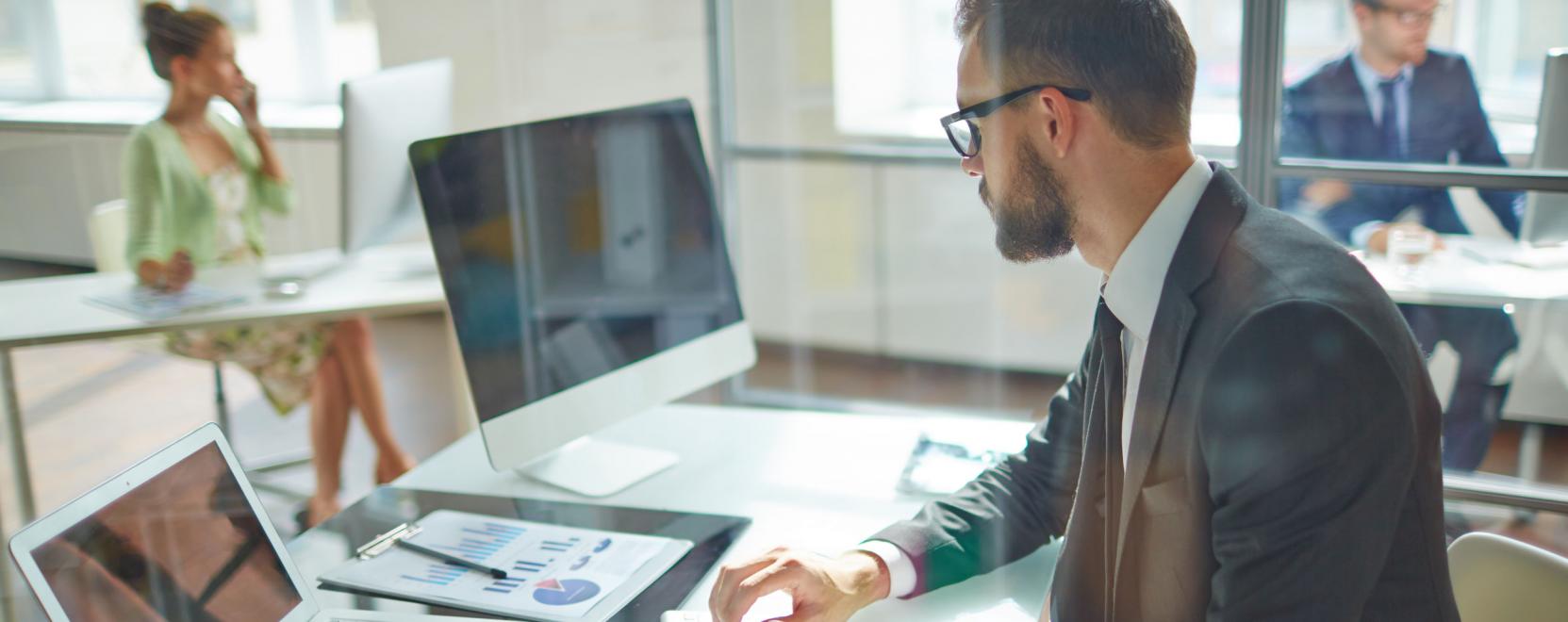 A j&ouml;vő munkahelye: befellegzett a klasszikus irod&aacute;knak?