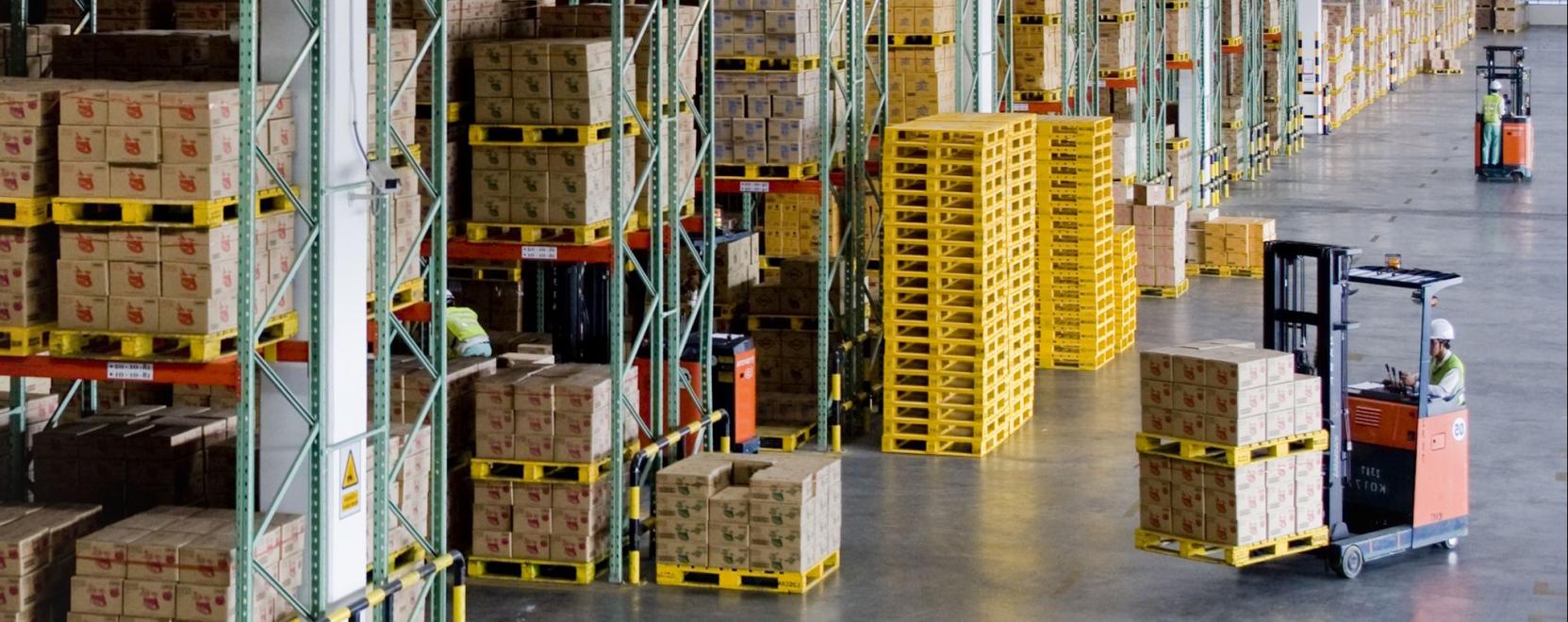 Okosrakt&aacute;rral dupl&aacute;zza meg kapacit&aacute;s&aacute;t a hazai c&eacute;g