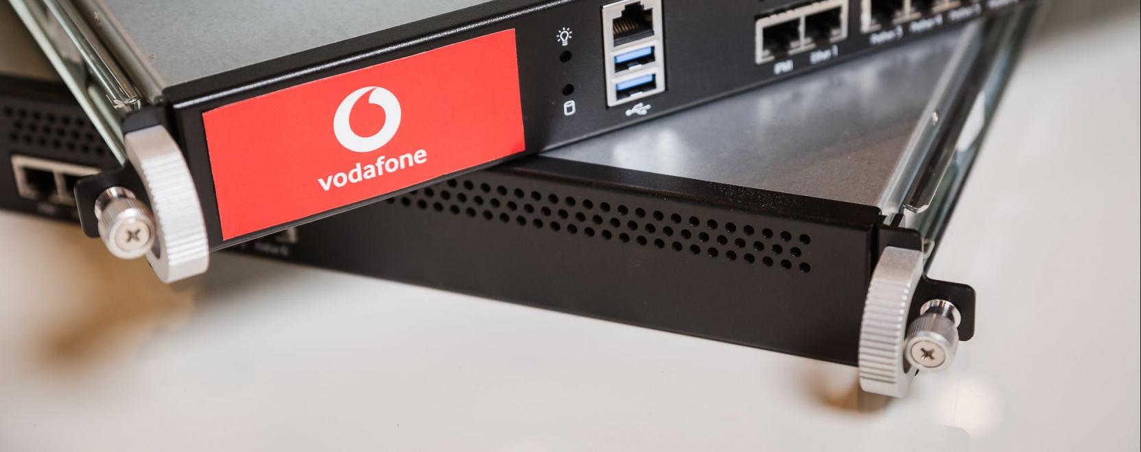 Egyetemi kiberbiztons&aacute;gi k&eacute;pz&eacute;st t&aacute;mogat a Vodafone