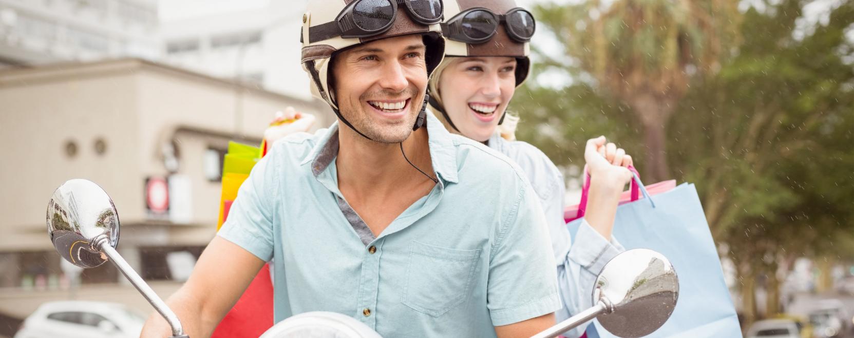 Elektromos mopedekkel bőv&iacute;ti flott&aacute;j&aacute;t a Lime