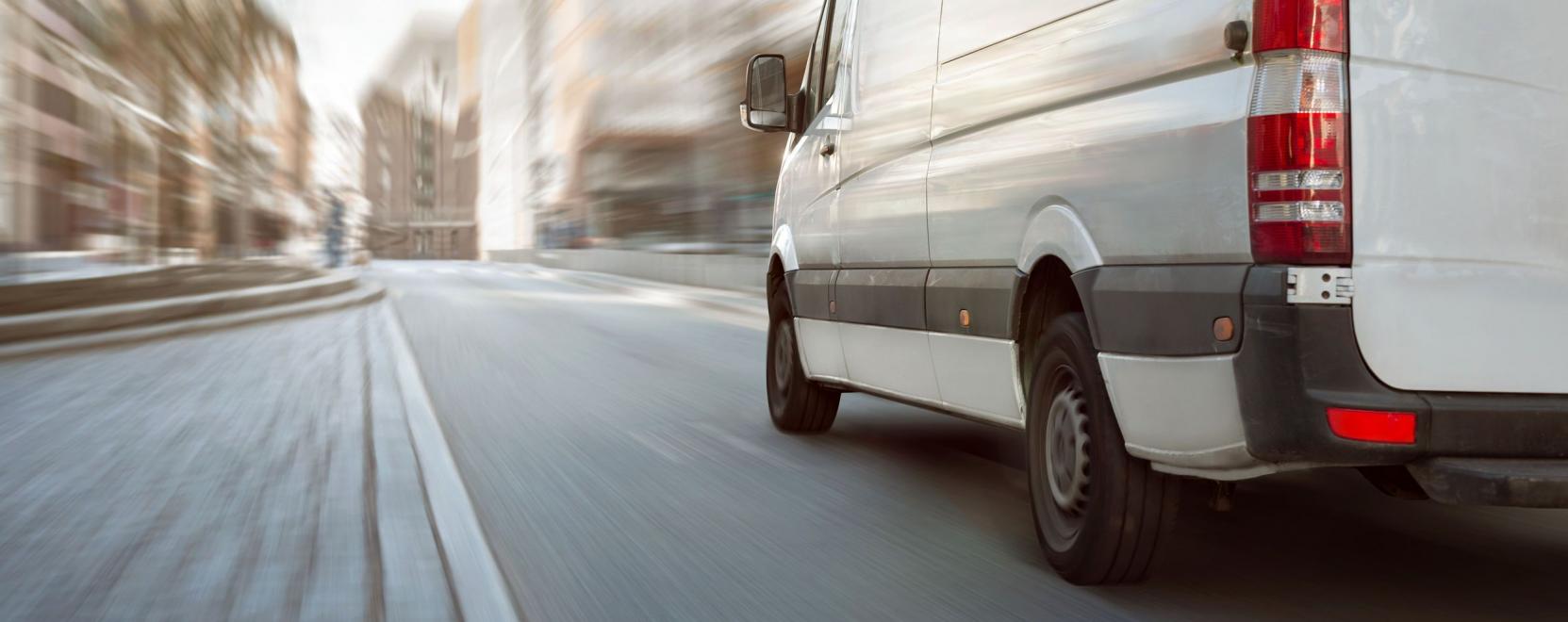 Hogyan profit&aacute;lhatunk az okos fed&eacute;lzeti technol&oacute;gi&aacute;kb&oacute;l?