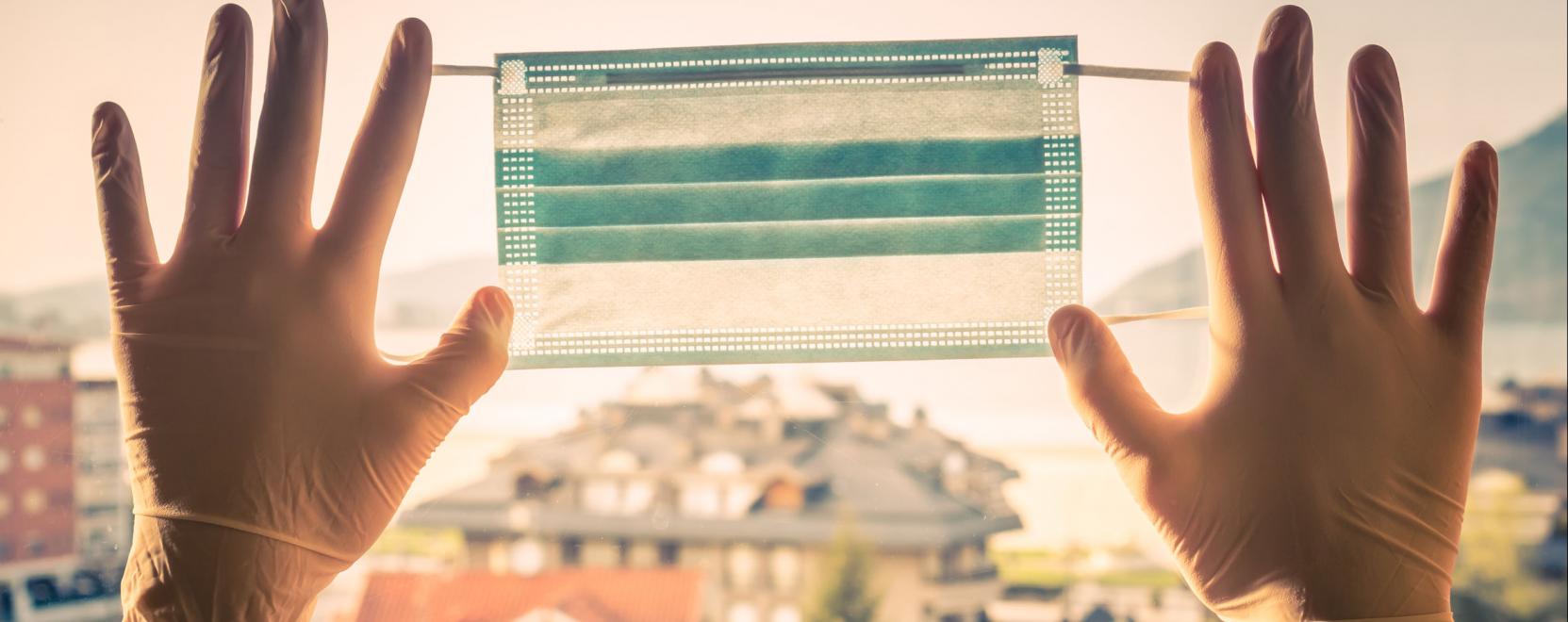 Piacra dobj&aacute;k a Razer vil&aacute;g&iacute;t&oacute; okosmaszkj&aacute;t