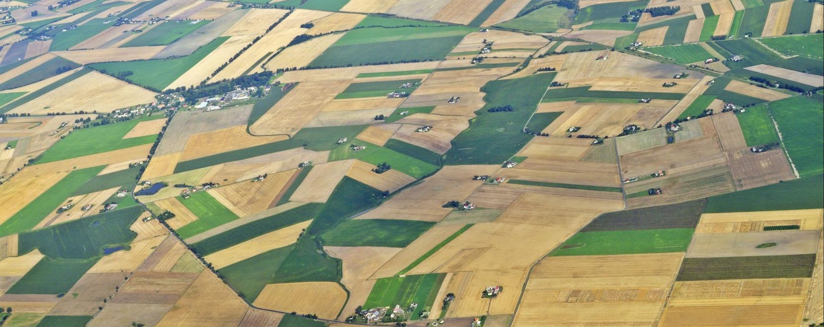 Kl&iacute;mav&aacute;ltoz&aacute;s &eacute;s n&ouml;v&eacute;nyv&eacute;delem: űrből &eacute;rkezik a seg&iacute;ts&eacute;g